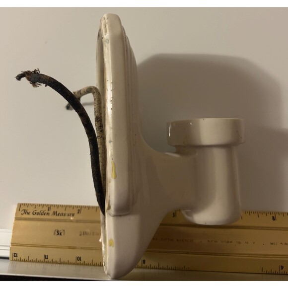 PAULDING 1930s White Porcelain wall Sconce - Picture 4 of 9